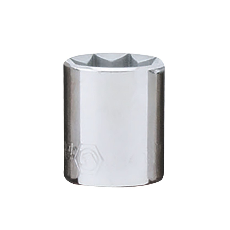 1/2" DRIVE 11/16" SAE 8 POINT CHROME SOCKET