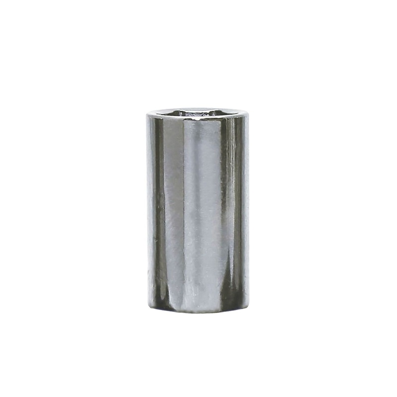1/2" DRIVE 11/16" SAE 12 POINT CHROME SOCKET